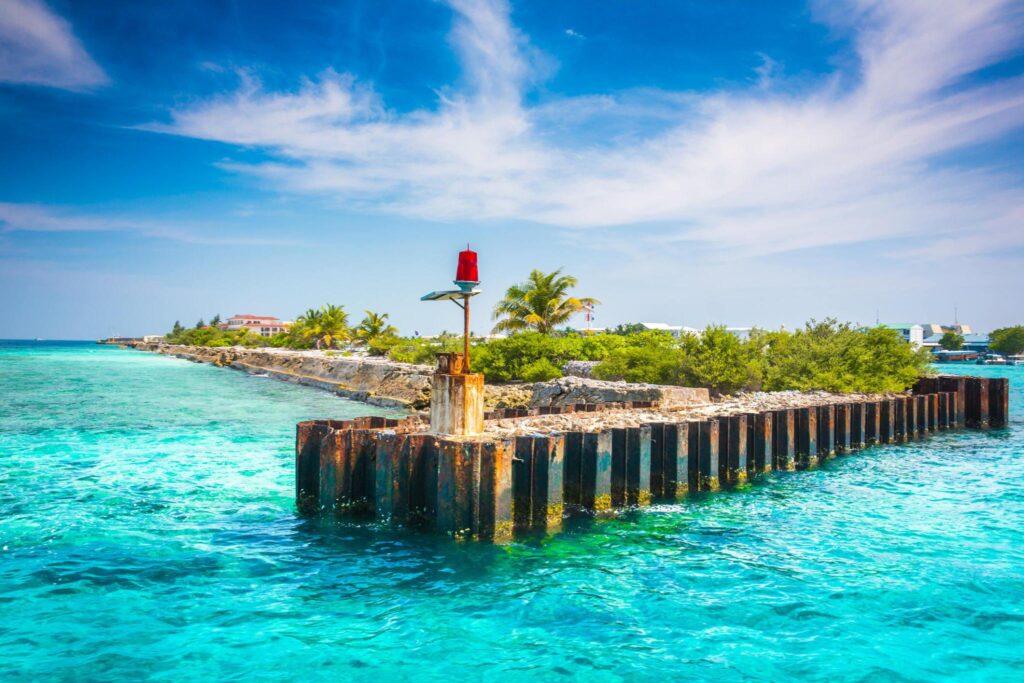 Building to Last: Testing and Selecting Corrosion-Resistant Construction Materials for the Maldives